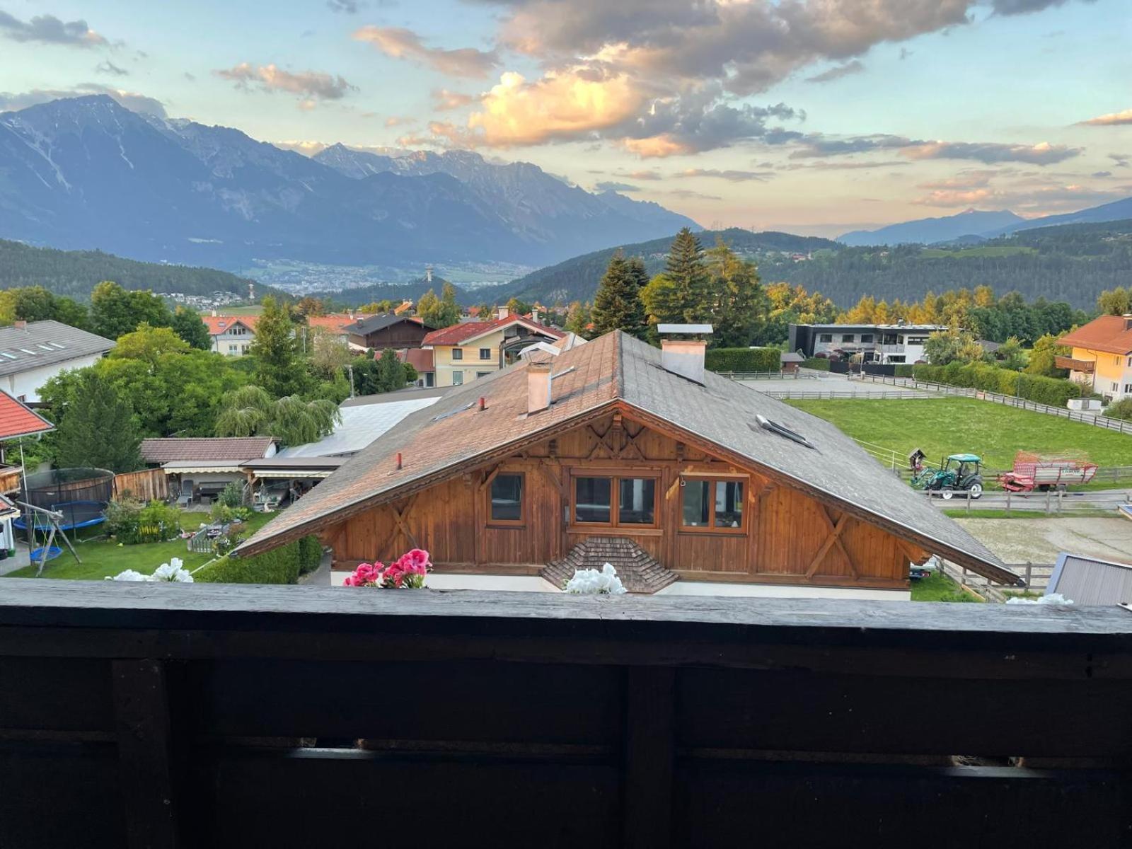 Suite Mutters Innsbruck Exterior foto
